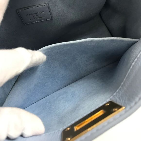 Louis Vuitton On My Side PM Mahina Leather Handbag Blue - Picture 15 of 16